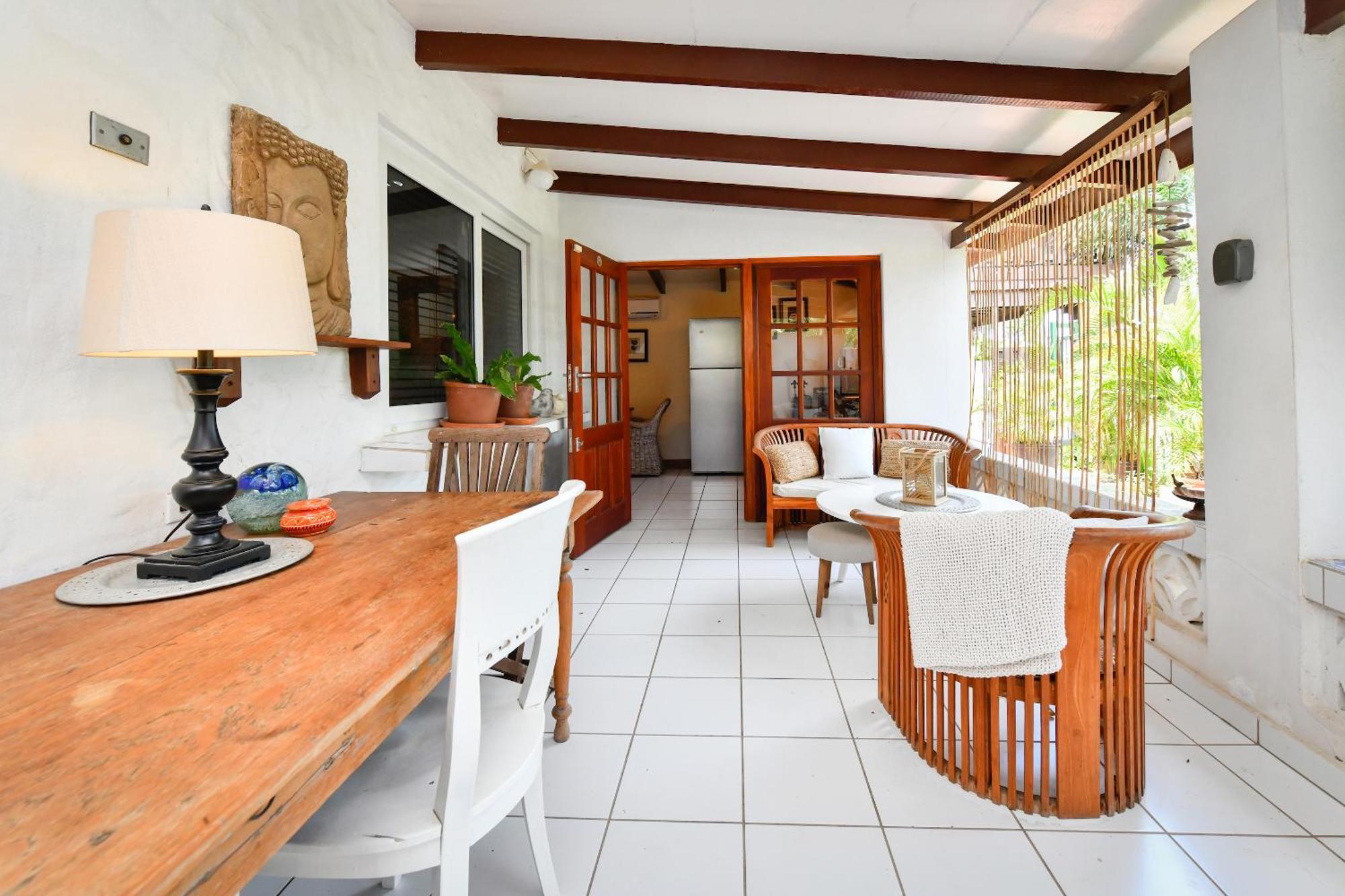 Brisas Studio Apartments (Adults Only) Palm Beach Ngoại thất bức ảnh